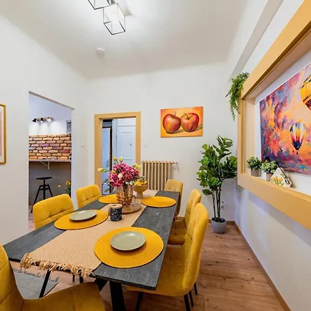 The Hungarian Park Apartment