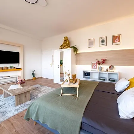 The Hungarian Park Апартаменты Будапешт