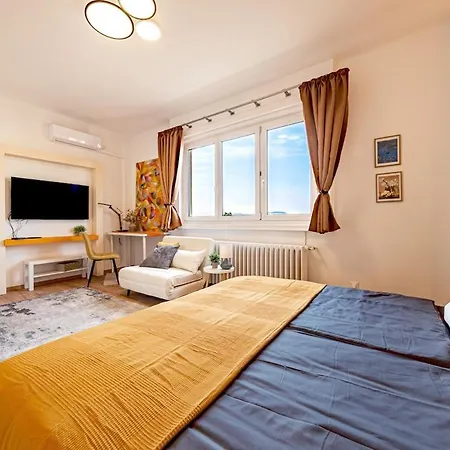 The Hungarian Park Будапешт